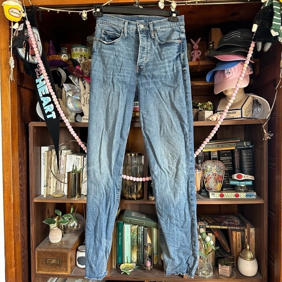 Old Navy Denim - Old Navy extra high rise sky-hi straight sz 4 tall